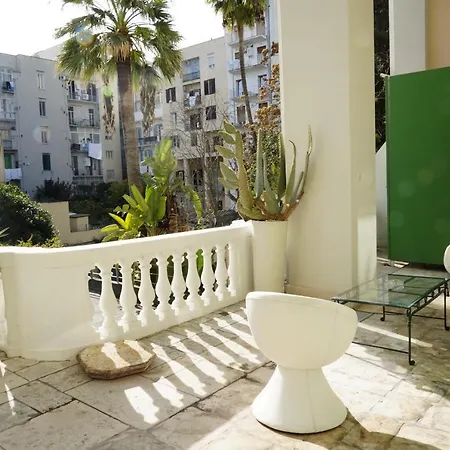 Bed & Breakfast Sisuites Bari