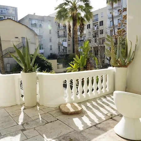 Sisuites * Bari