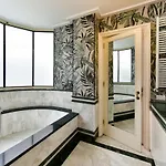 Sisuites Отель типа 