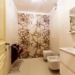 Sisuites Бари