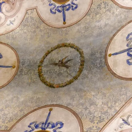 ベッド・アンド・ブレックファスト Sisuites 4*