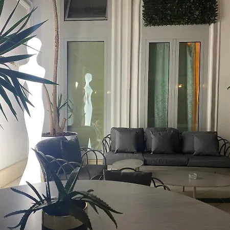Sisuites Отель типа 
