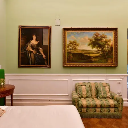 Sisuites Couette-café 4*